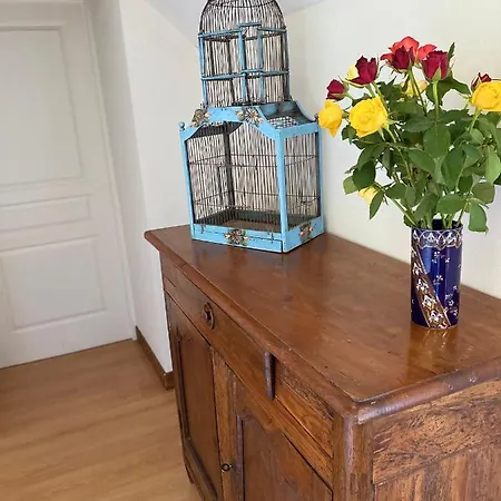 Le Clos St Georges בית הארחה 3*