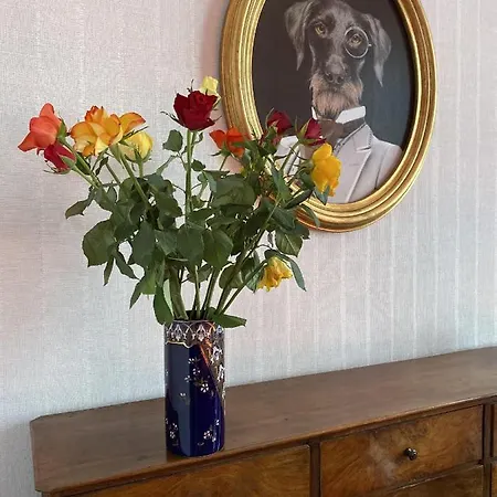 Le Clos St Georges בית הארחה