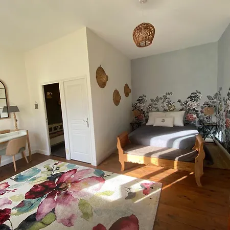 Le Clos St Georges 3*